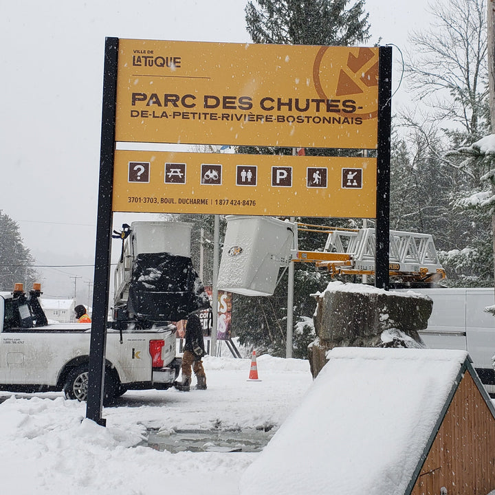 Panneaux d'accueil